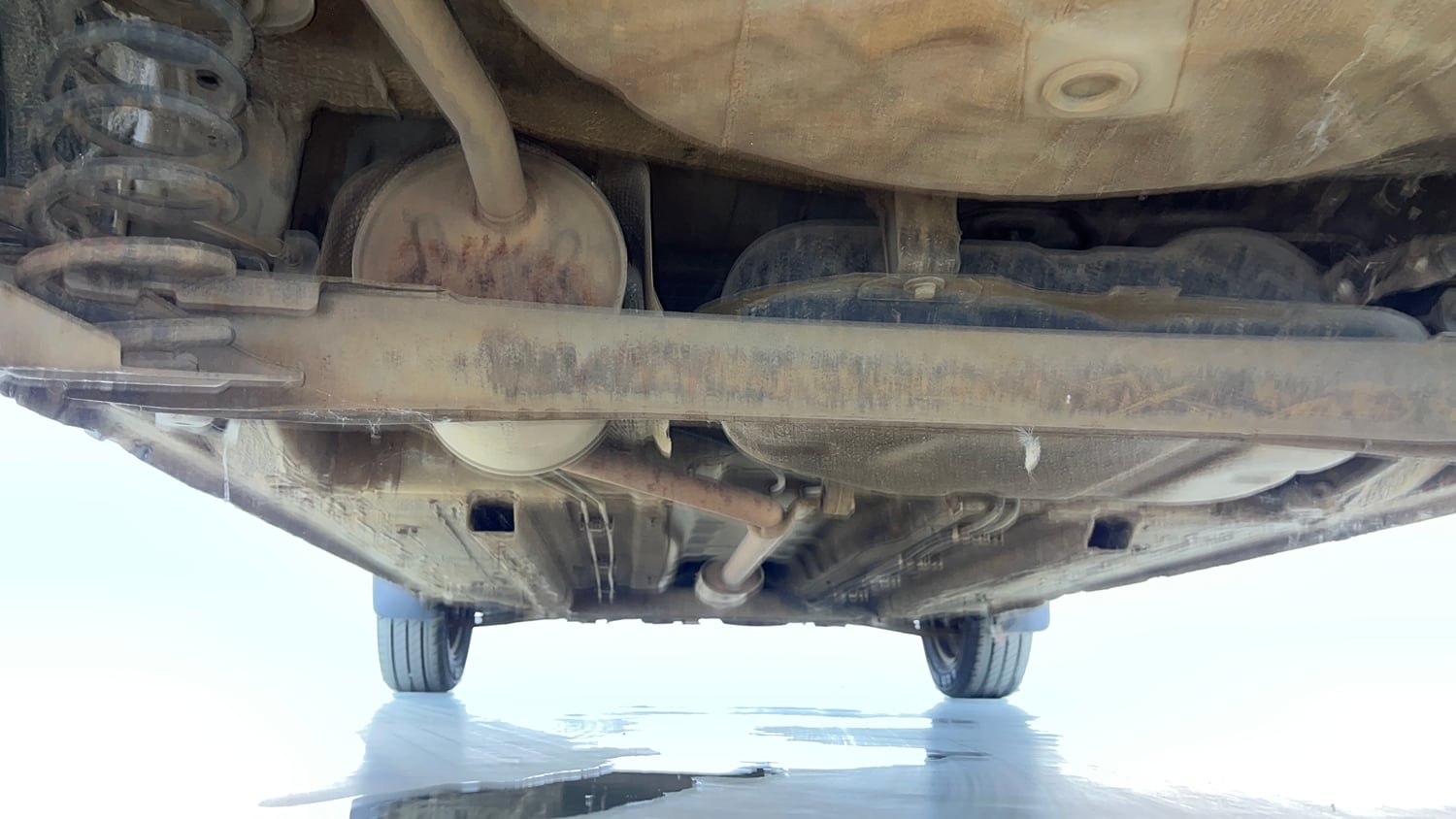 Used 2021 Renault Kwid RXL Petrol Manual extra REAR UNDERBODY VIEW (TAKEN FROM REAR)