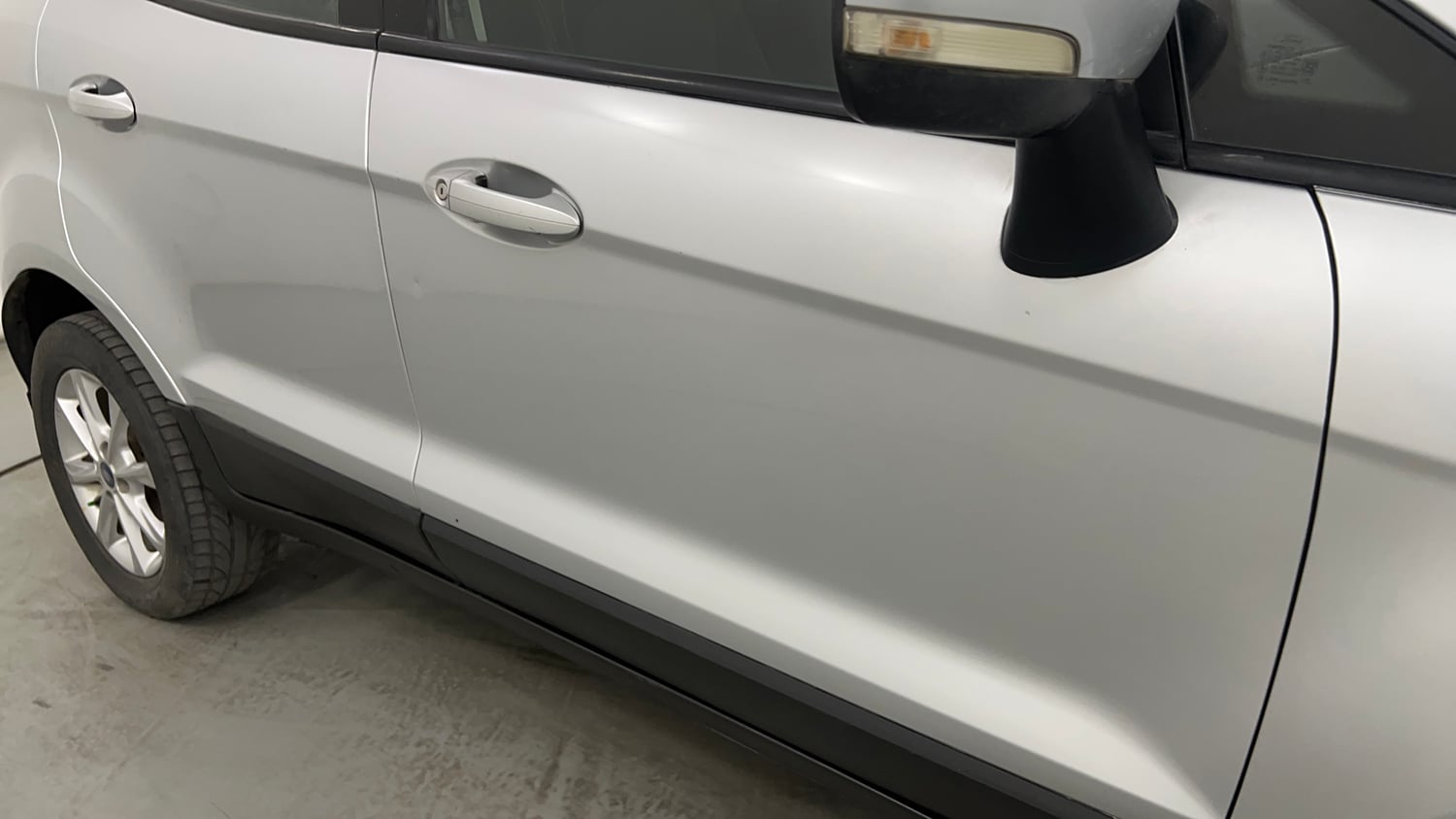 Used 2018 Ford EcoSport Titanium 1.5L Ti-VCT Petrol Manual dents MINOR SCRATCH