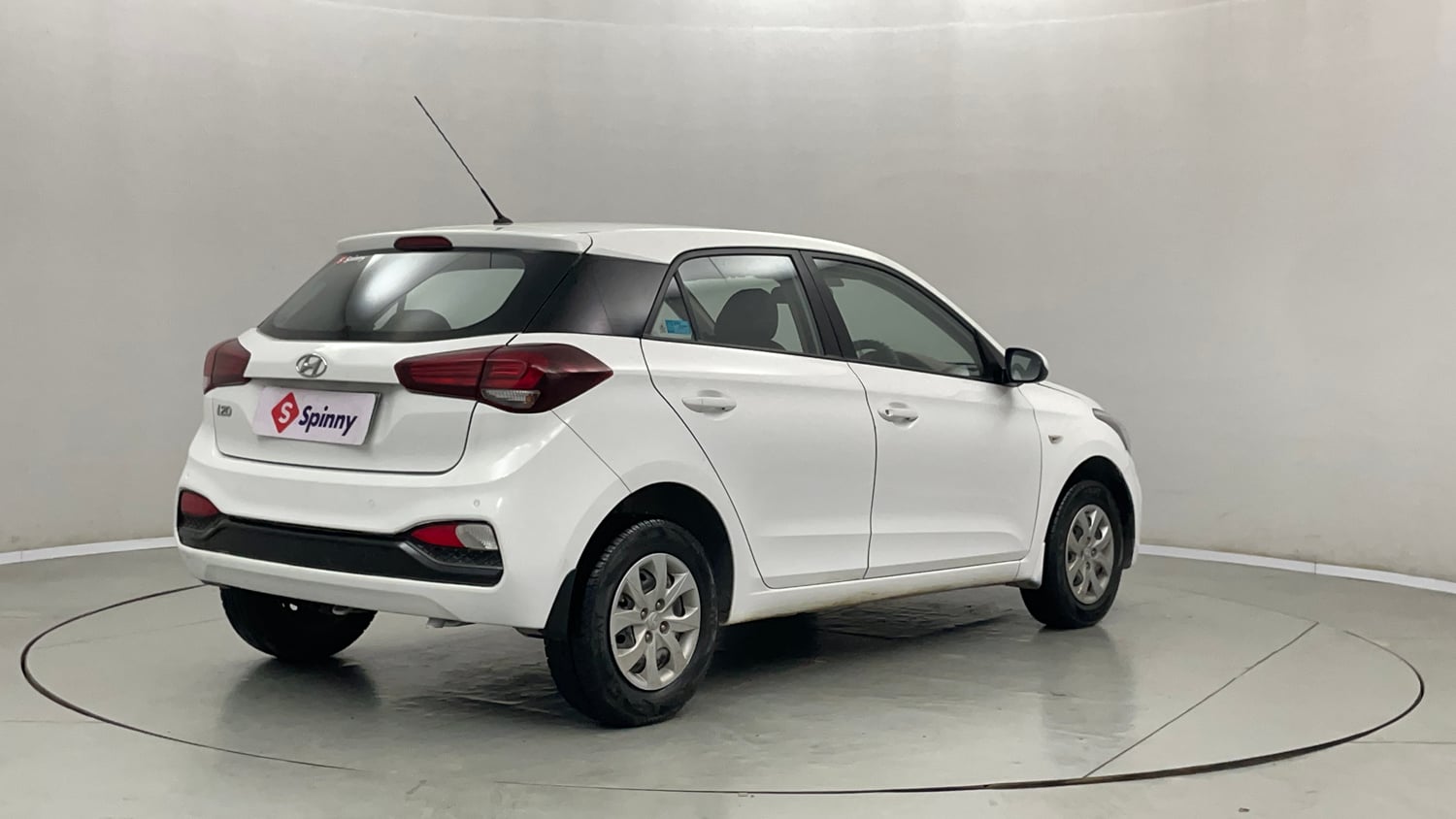 Used 2019 Hyundai Elite i20 Magna Plus 1.2 Petrol Manual exterior RIGHT REAR CORNER VIEW