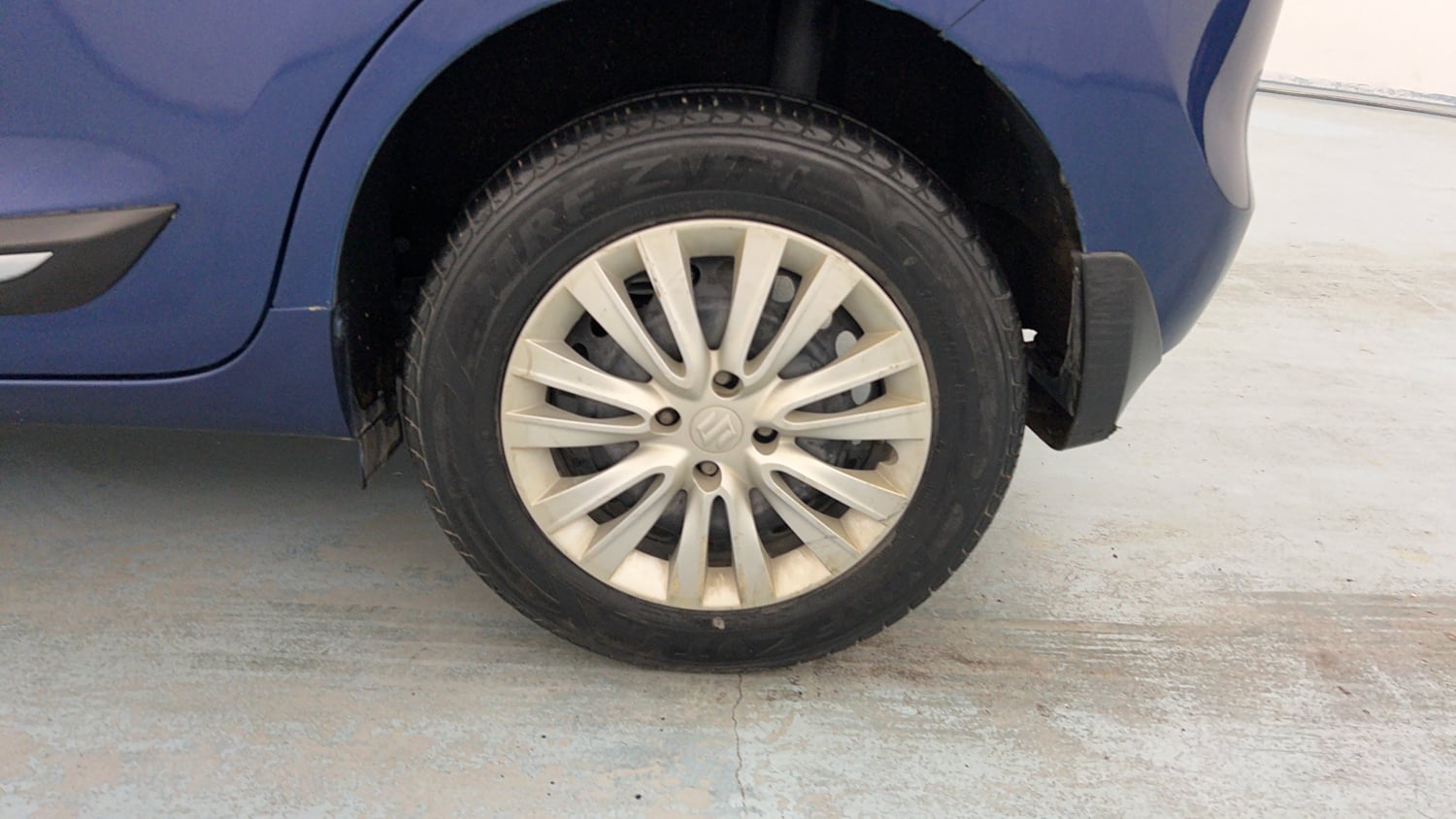 Used 2019 Maruti Suzuki Baleno Delta Petrol Manual tyres LEFT REAR TYRE RIM VIEW
