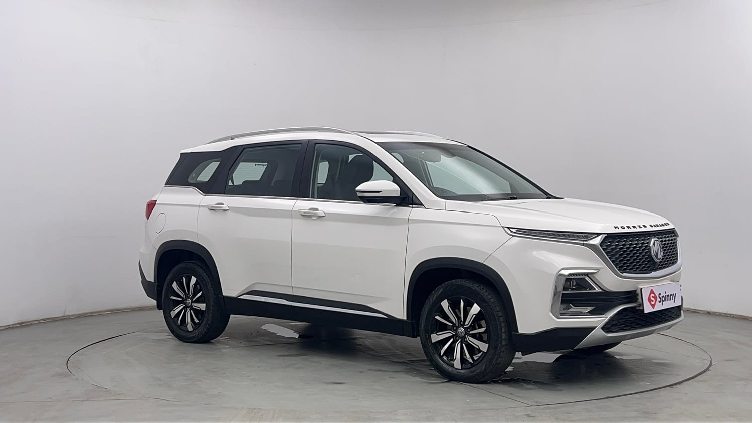 Used 2021 MG Motors Hector Sharp 2.0 Diesel Diesel Manual exterior RIGHT FRONT CORNER VIEW