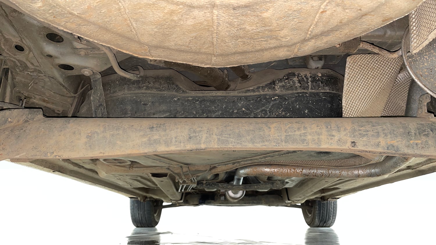 Used 2017 Ford Figo Trend 1.2 Ti-VCT Petrol Manual extra REAR UNDERBODY VIEW (TAKEN FROM REAR)
