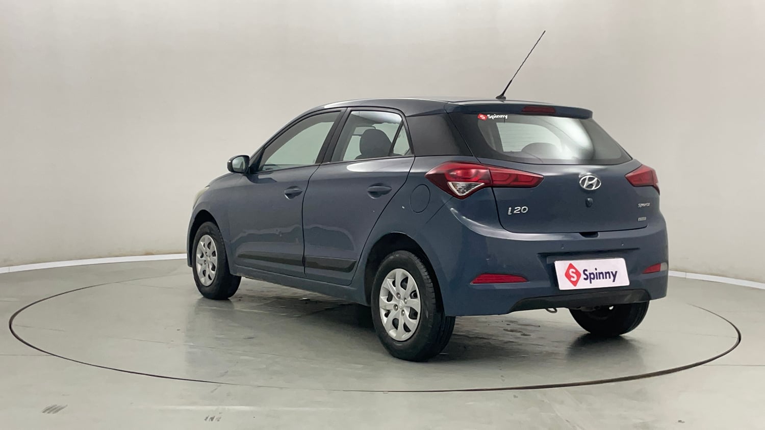 Used 2015 Hyundai Elite i20 Sportz 1.2 Petrol Manual exterior LEFT REAR CORNER VIEW