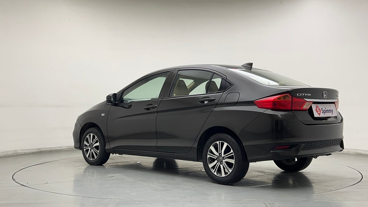 Used 2019 Honda City SV Petrol Petrol Manual exterior LEFT REAR CORNER VIEW