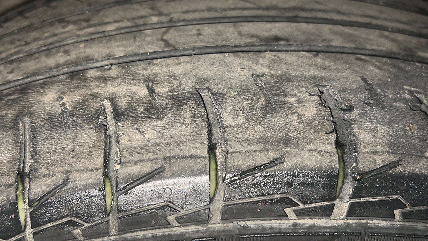 Used 2021 MG Motors Hector Sharp 2.0 Diesel Diesel Manual tyres RIGHT FRONT TYRE TREAD VIEW