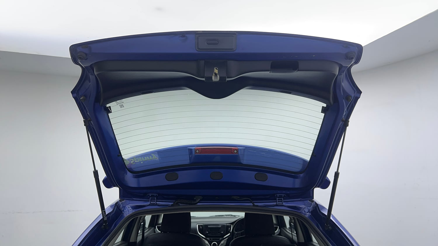 Used 2017 Maruti Suzuki Baleno Delta 1.2 Petrol Manual interior DICKY DOOR OPEN VIEW