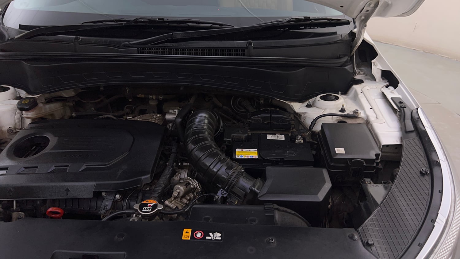 Used 2022 Kia Seltos HTX Plus 1.5 Diesel Diesel Manual engine ENGINE LEFT SIDE HINGE & APRON VIEW