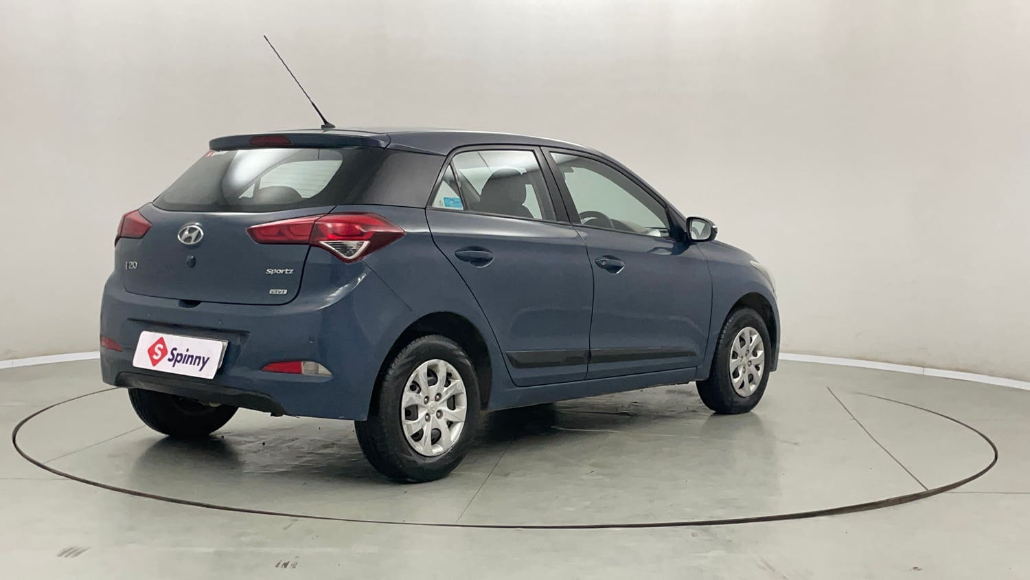Used 2015 Hyundai Elite i20 Sportz 1.2 Petrol Manual exterior RIGHT REAR CORNER VIEW