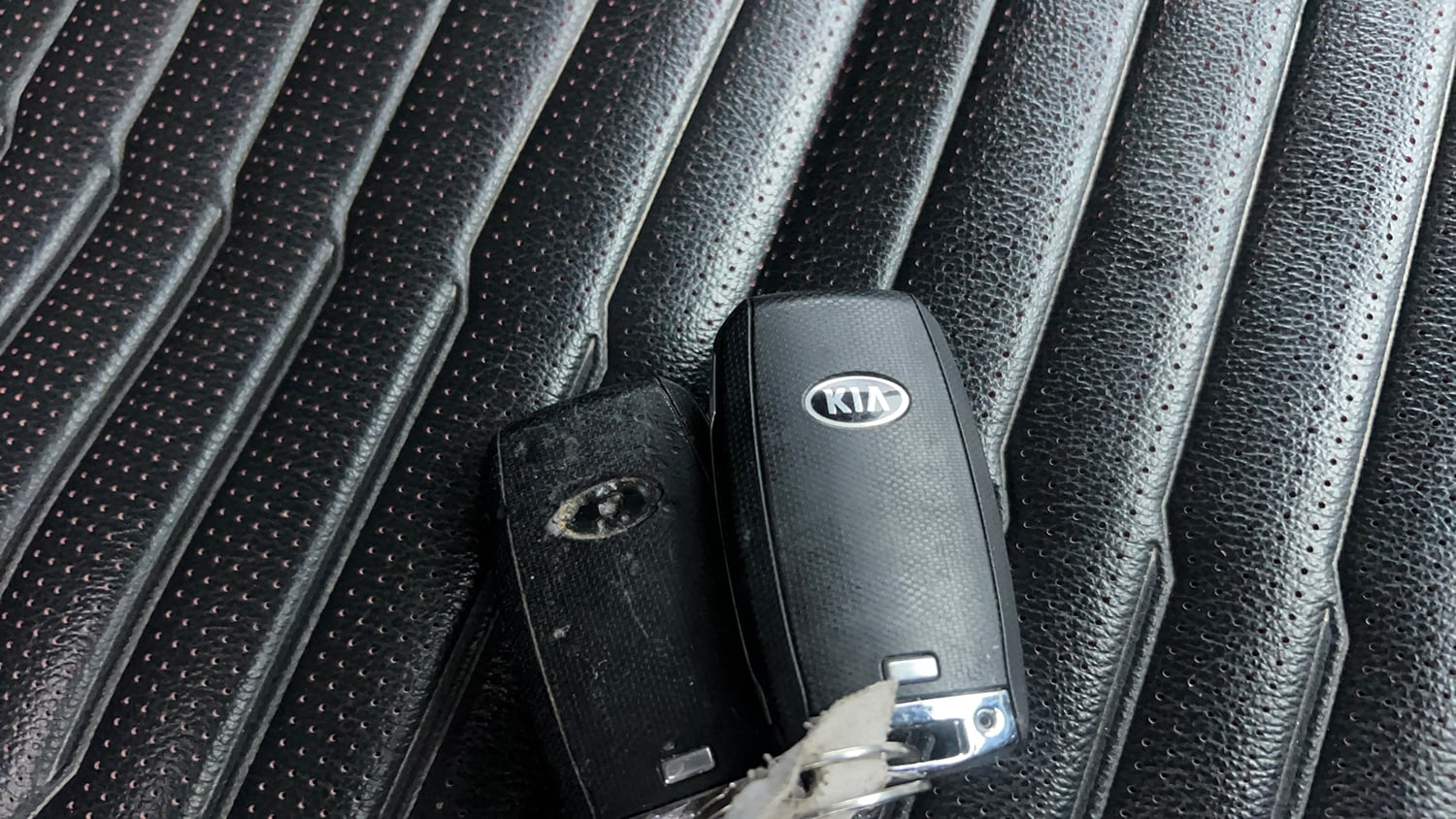 Used 2021 Kia Sonet GTX Plus 1.5 AT Diesel Automatic extra CAR KEY VIEW