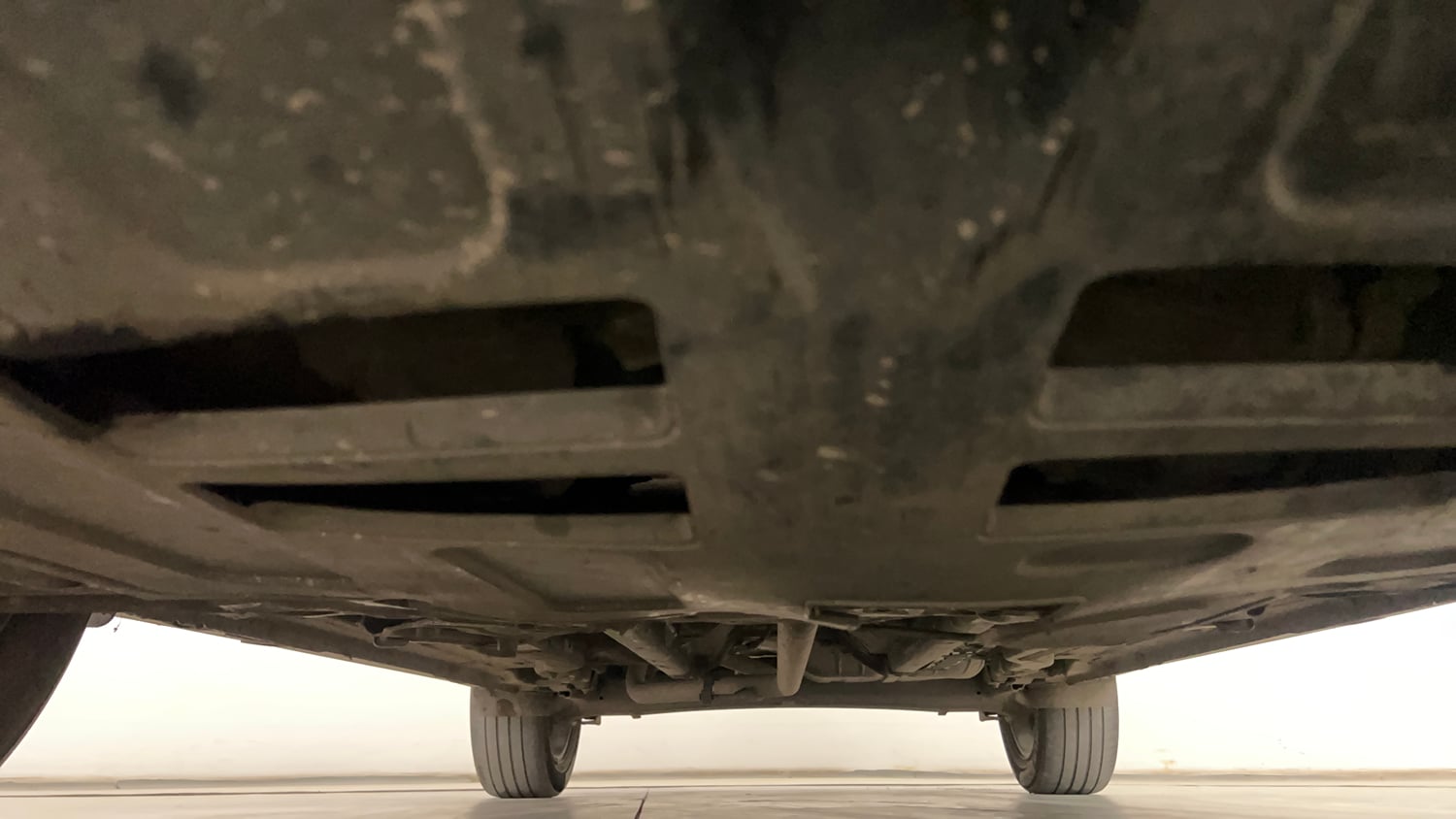 Used 2018 Hyundai Creta SX 1.6 AT CRDi Diesel Automatic extra FRONT LEFT UNDERBODY VIEW