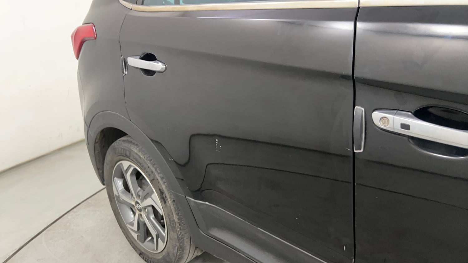 Used 2018 Hyundai Creta SX 1.6 AT CRDi Diesel Automatic dents MINOR DENT
