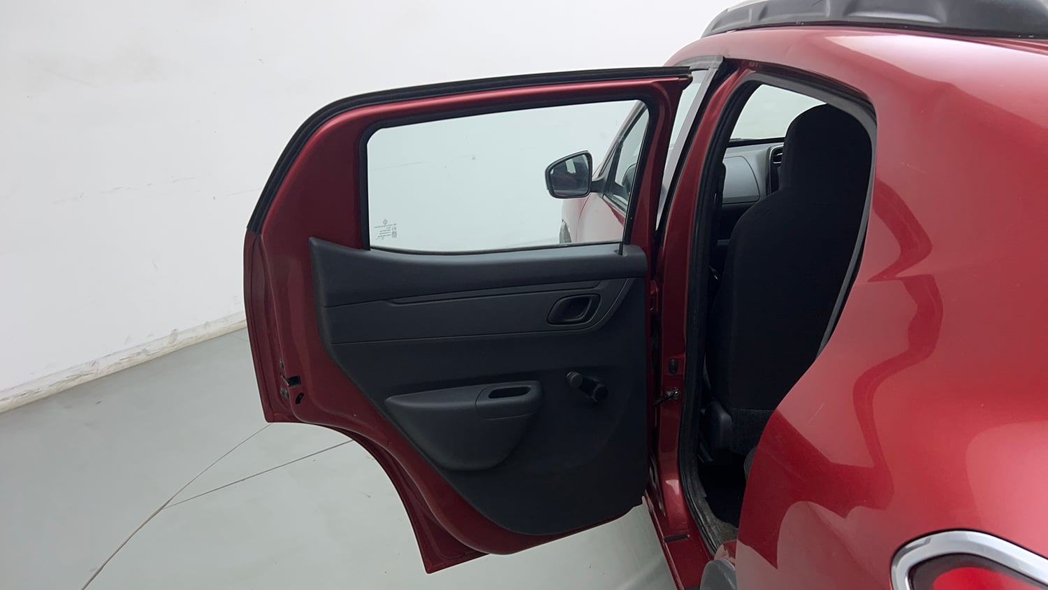 Used 2016 Renault Kwid 1.0 RXT Petrol Manual interior LEFT REAR DOOR OPEN VIEW
