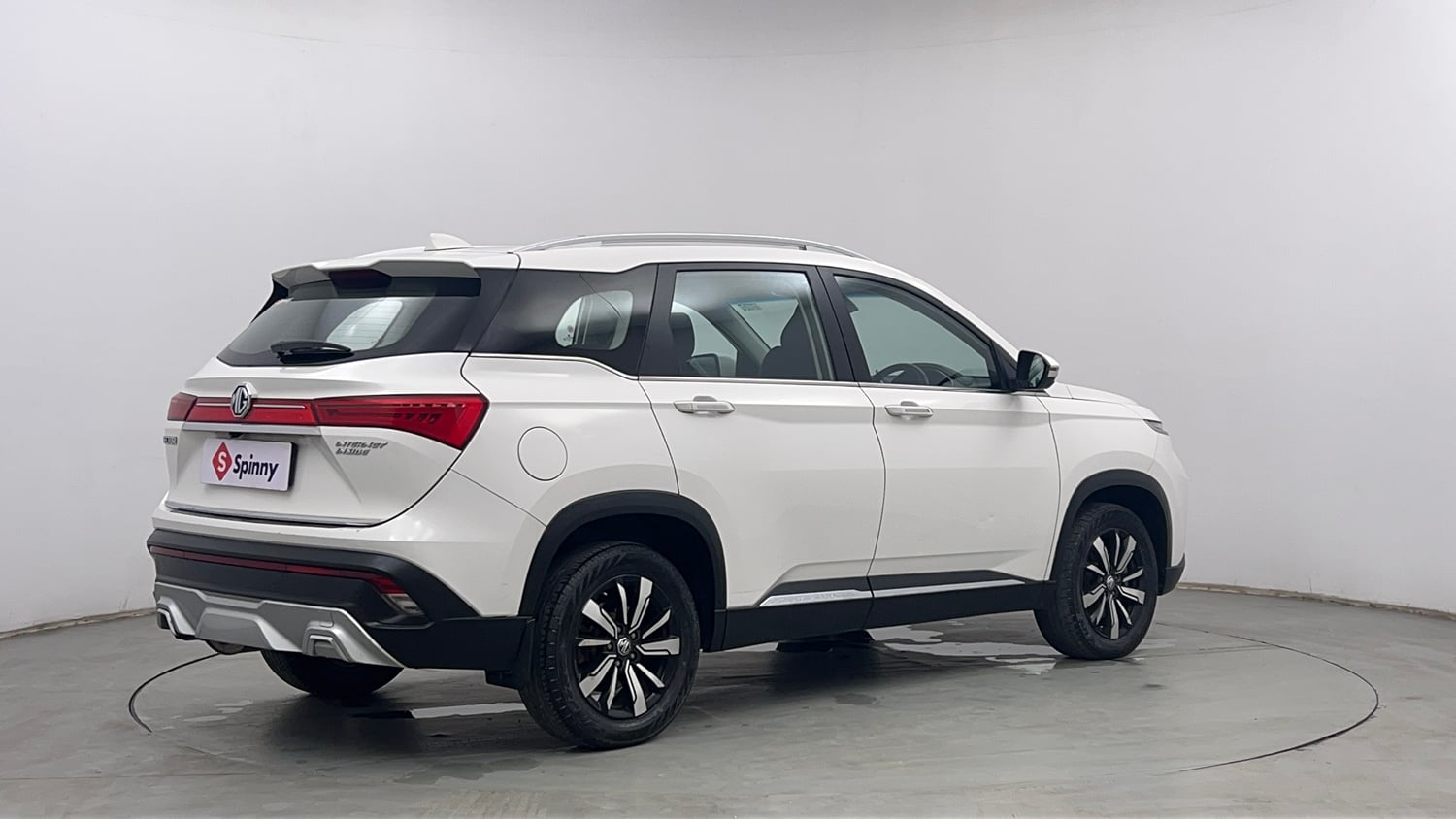 Used 2021 MG Motors Hector Sharp 2.0 Diesel Diesel Manual exterior RIGHT REAR CORNER VIEW