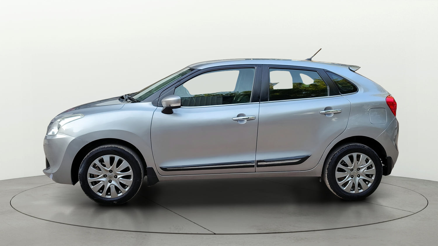 Used 2017 Maruti Suzuki Baleno Zeta 1.2 Petrol Manual exterior LEFT SIDE VIEW