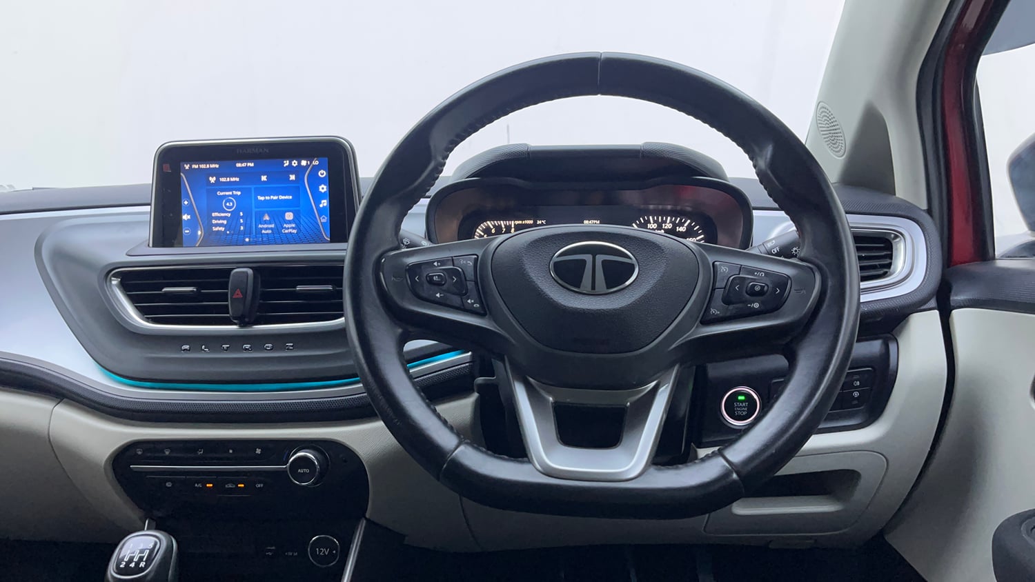 Used 2024 Tata Altroz XZ Plus i-Turbo (S) Petrol Manual interior STEERING VIEW