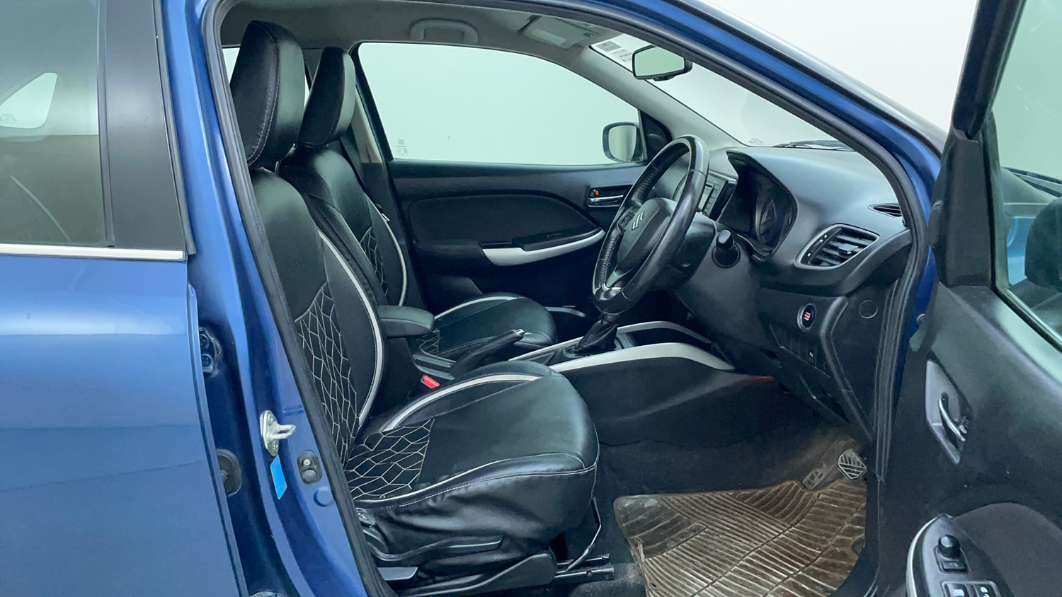 Used 2017 Maruti Suzuki Baleno Zeta 1.2 AT Petrol Automatic interior RIGHT SIDE FRONT DOOR CABIN VIEW