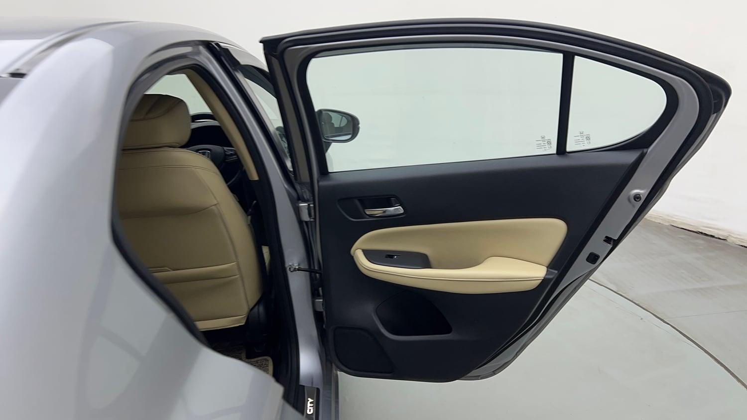 Used 2022 Honda City ZX Petrol Petrol Manual interior RIGHT REAR DOOR OPEN VIEW