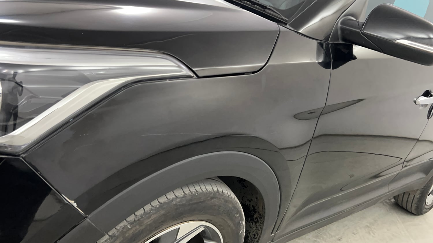 Used 2018 Hyundai Creta SX 1.6 AT CRDi Diesel Automatic dents MINOR SCRATCH