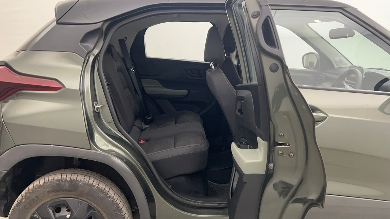 Used 2023 Tata Punch Camo Adventure Rhythm MT Petrol Manual interior RIGHT SIDE REAR DOOR CABIN VIEW