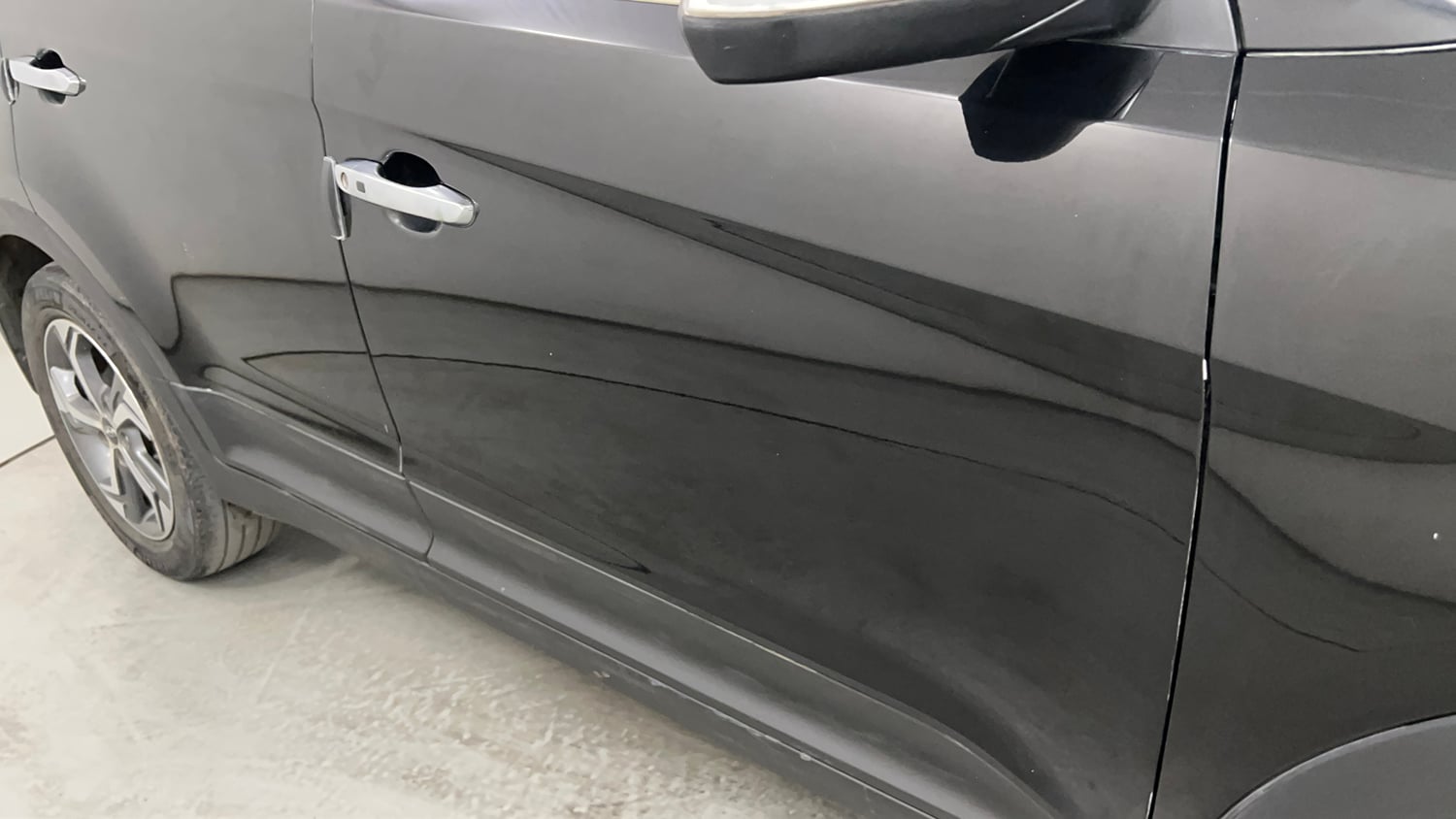Used 2018 Hyundai Creta SX 1.6 AT CRDi Diesel Automatic dents MINOR SCRATCH