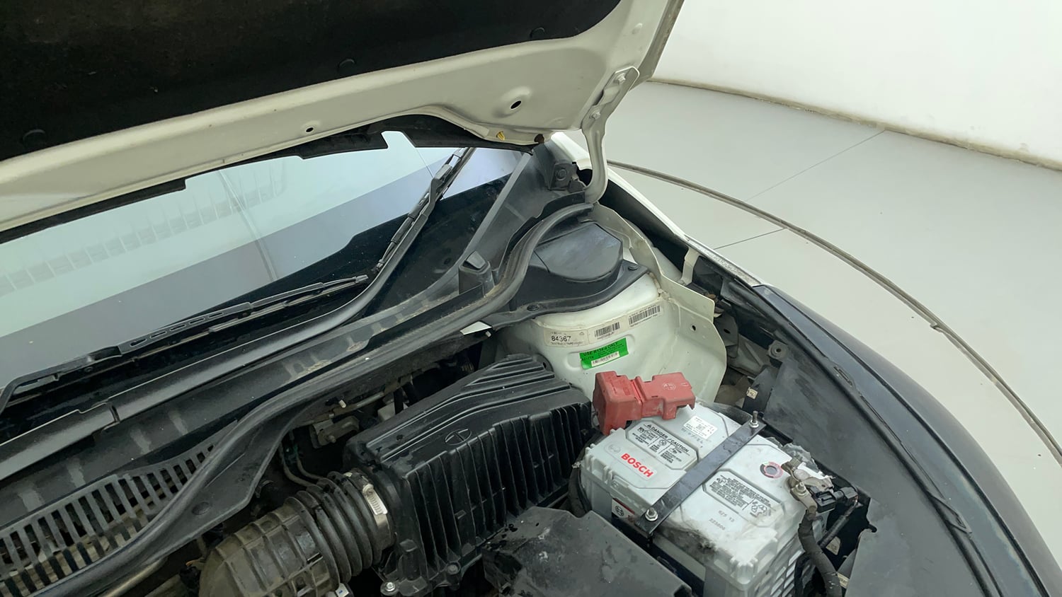 Used 2022 Tata Altroz XZA Petrol Petrol Automatic engine ENGINE LEFT SIDE HINGE & APRON VIEW