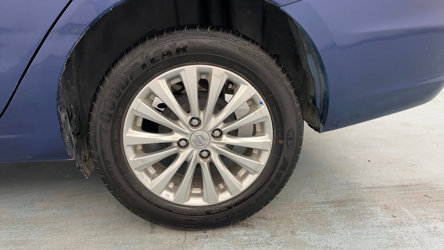 Used 2022 Maruti Suzuki Ciaz Zeta 1.5 Petrol Manual tyres LEFT REAR TYRE RIM VIEW