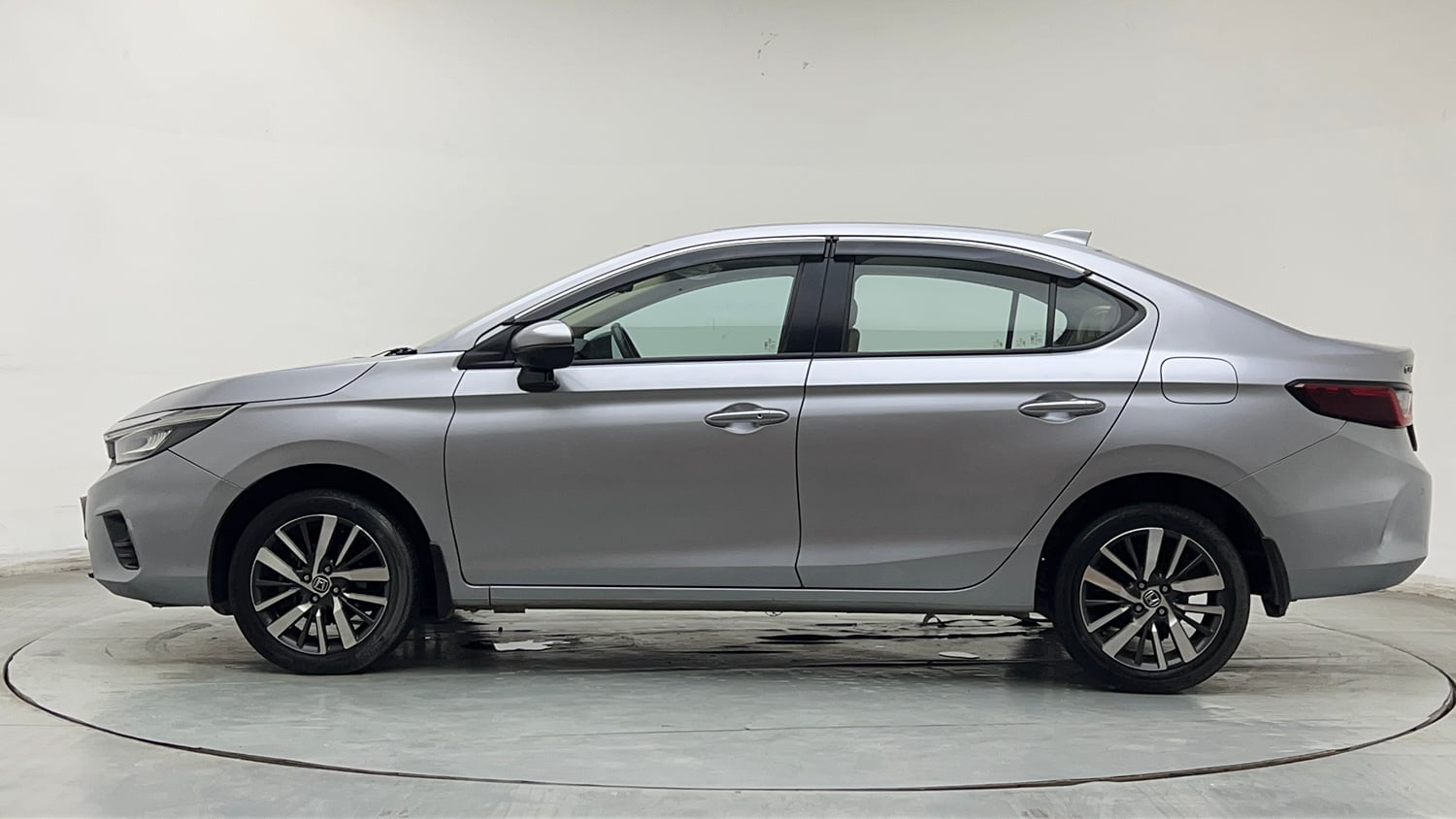 Used 2022 Honda City ZX Petrol Petrol Manual exterior LEFT SIDE VIEW