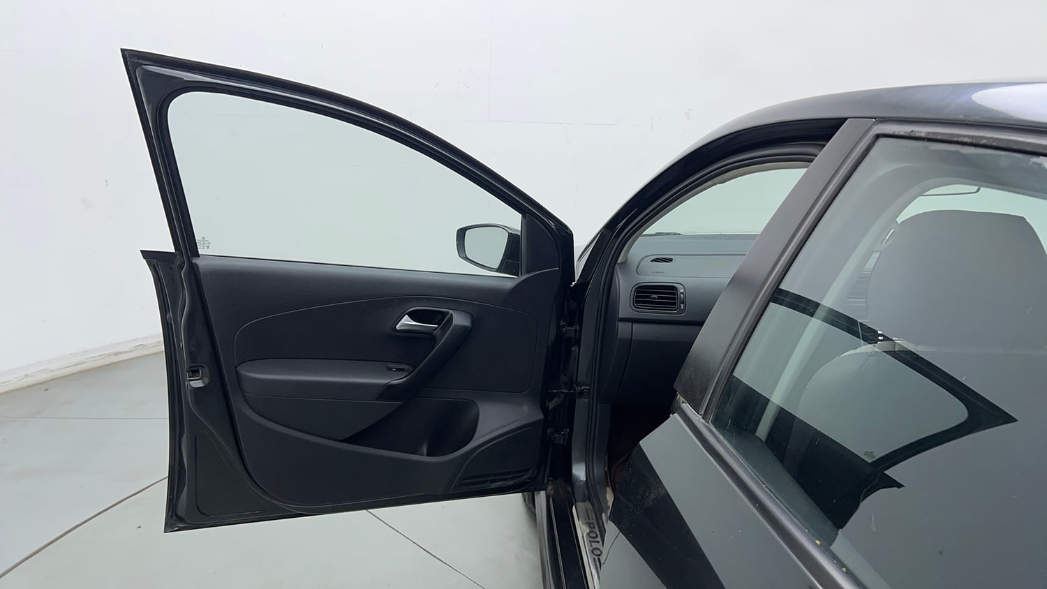Used 2021 Volkswagen Polo Comfortline 1.0L MPI Petrol Manual interior LEFT FRONT DOOR OPEN VIEW