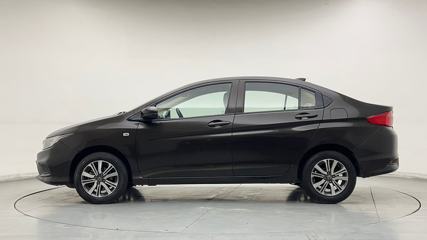 Used 2019 Honda City SV Petrol Petrol Manual exterior LEFT SIDE VIEW