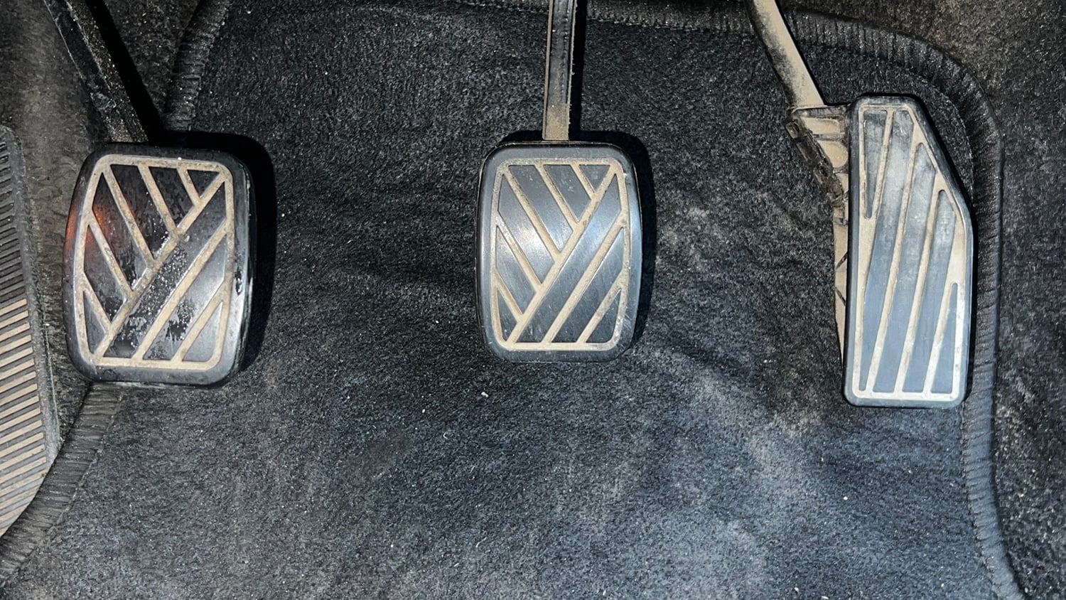 Used 2018 Maruti Suzuki Baleno Zeta 1.2 Petrol Manual interior PEDALS VIEW