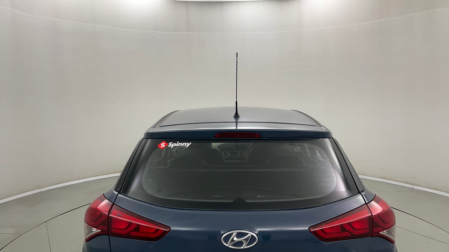 Used 2015 Hyundai Elite i20 Sportz 1.2 Petrol Manual exterior BACK WINDSHIELD VIEW