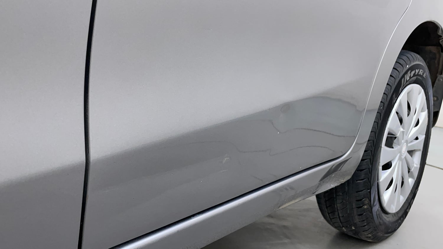 Used 2016 Maruti Suzuki Celerio ZXI (O) AMT Petrol Automatic dents MINOR SCRATCH