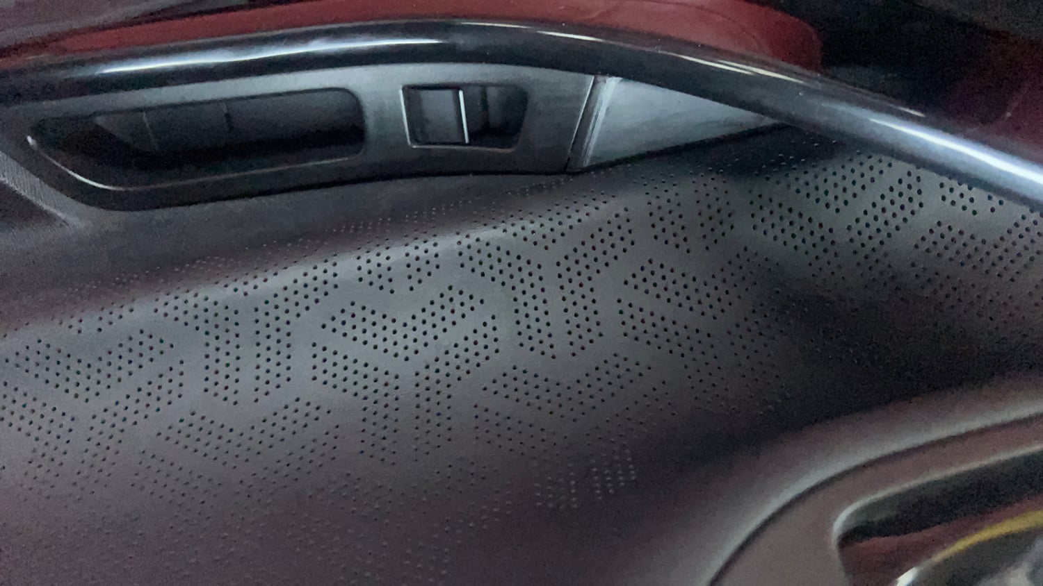 Used 2023 Tata Nexon XZA Plus LUXS Red Dark Edition Petrol Automatic top_features Ventilated seats