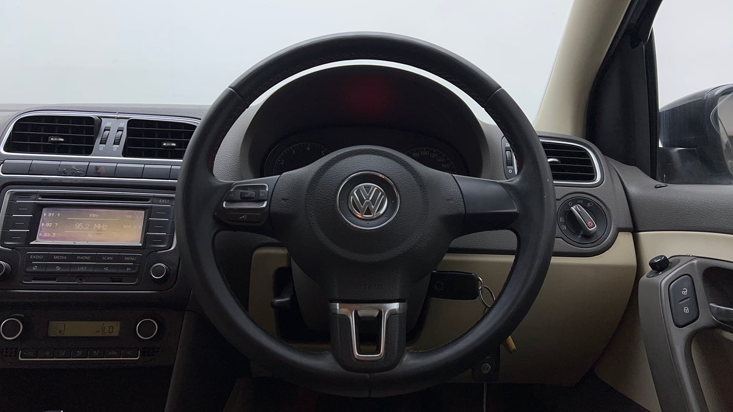 Used 2013 Volkswagen Vento Highline Petrol AT Petrol Automatic interior STEERING VIEW
