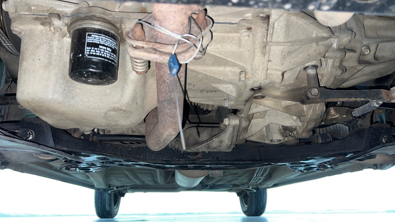 Used 2017 Maruti Suzuki Ignis Delta 1.2 MT Petrol Manual extra FRONT LEFT UNDERBODY VIEW
