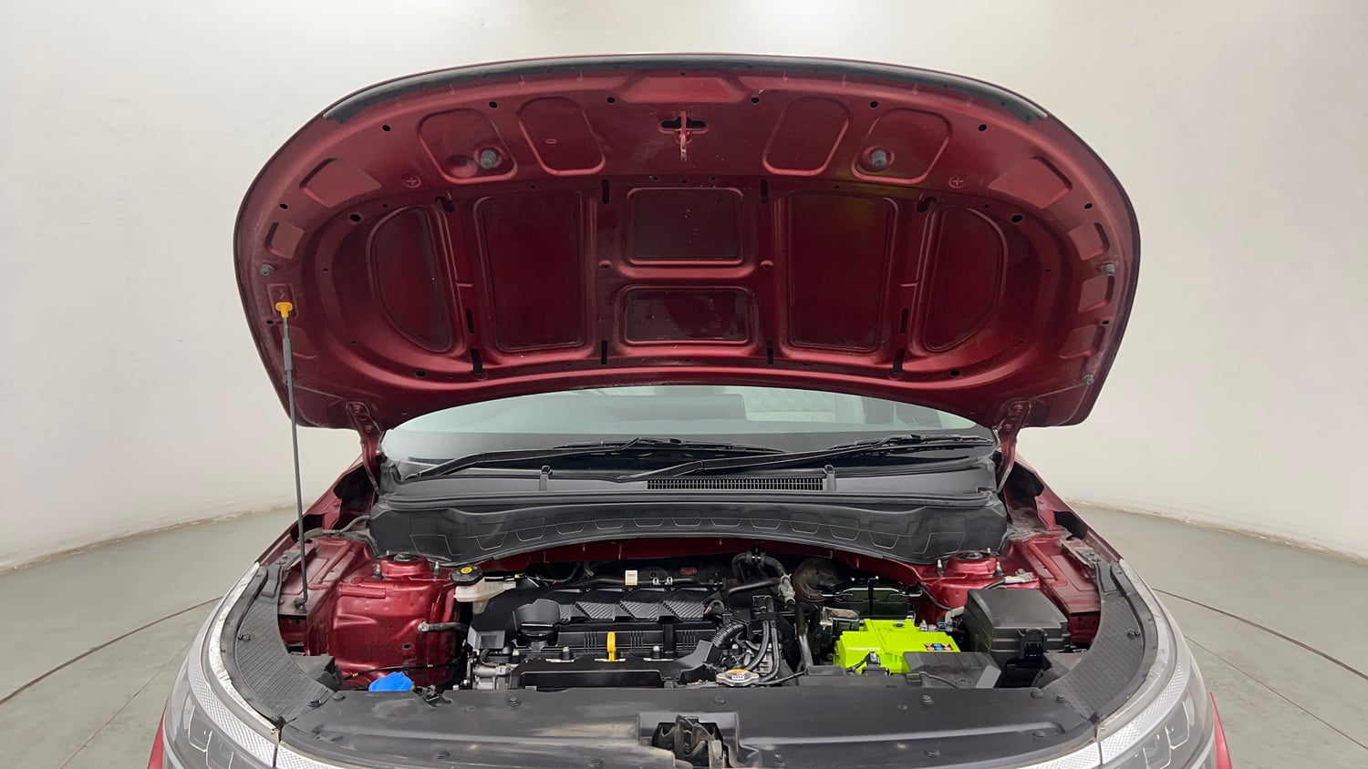 Used 2021 kia Seltos HTX IVT 1.5 Petrol Automatic engine ENGINE & BONNET OPEN FRONT VIEW