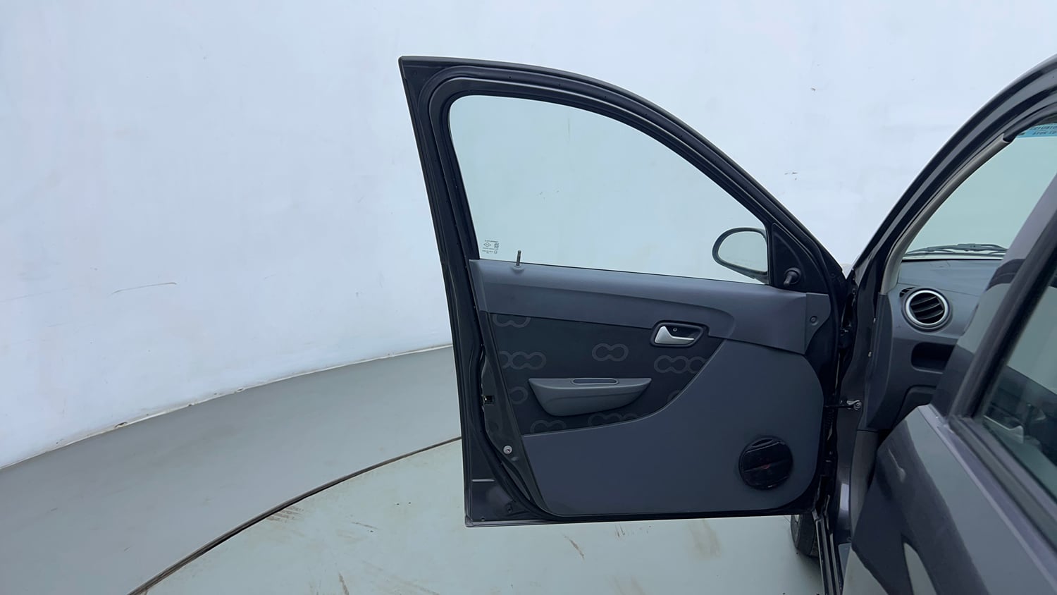 Used 2014 Maruti Suzuki Alto 800 Lxi Petrol Manual interior LEFT FRONT DOOR OPEN VIEW