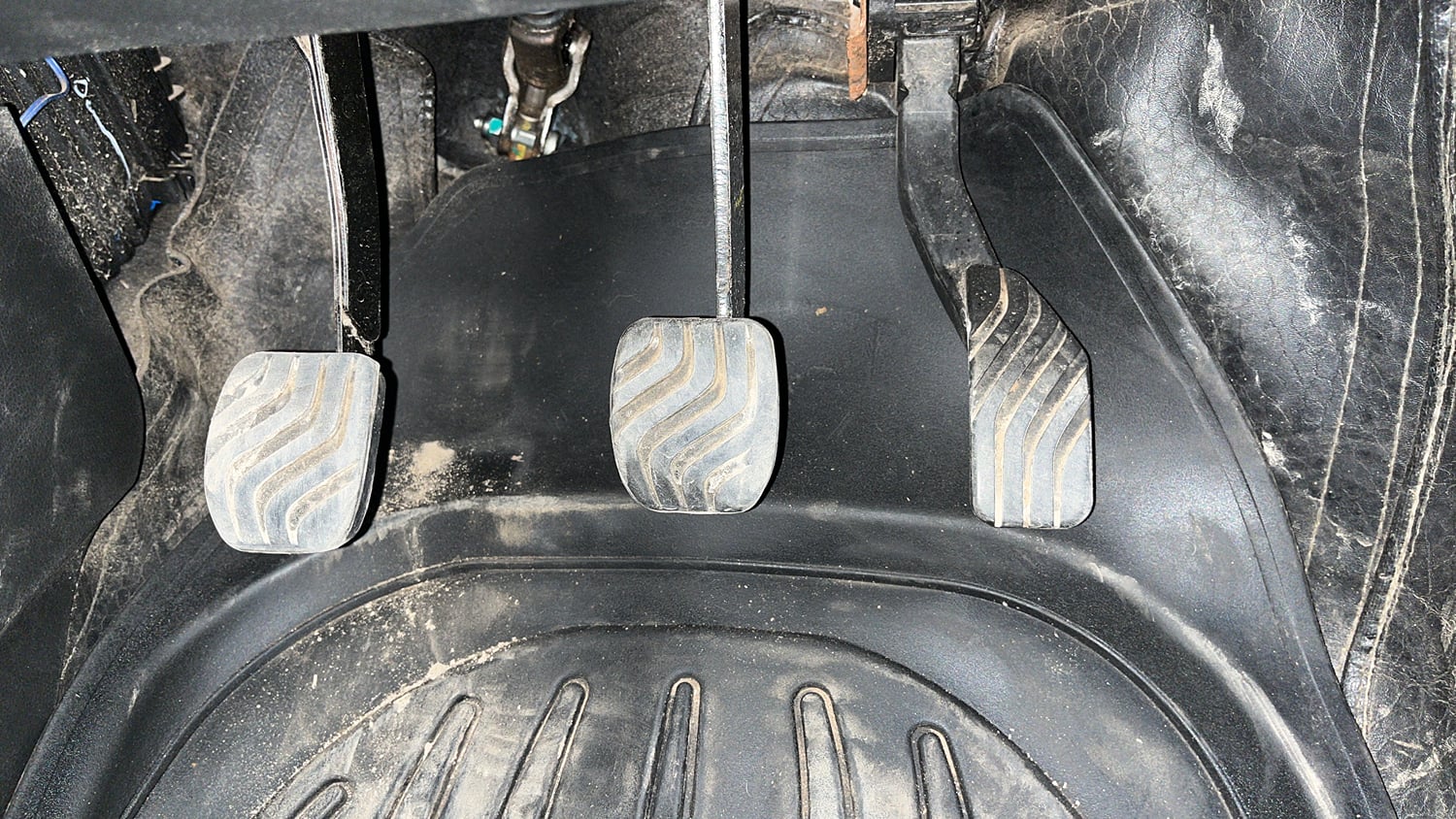 Used 2021 Renault Kwid RXL Petrol Manual interior PEDALS VIEW
