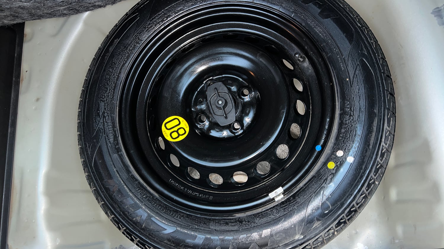 Used 2017 Maruti Suzuki Baleno Alpha 1.2 Petrol Manual tyres SPARE TYRE VIEW