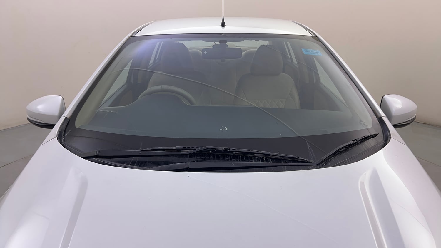 Used 2016 Honda City S Petrol Manual exterior FRONT WINDSHIELD VIEW