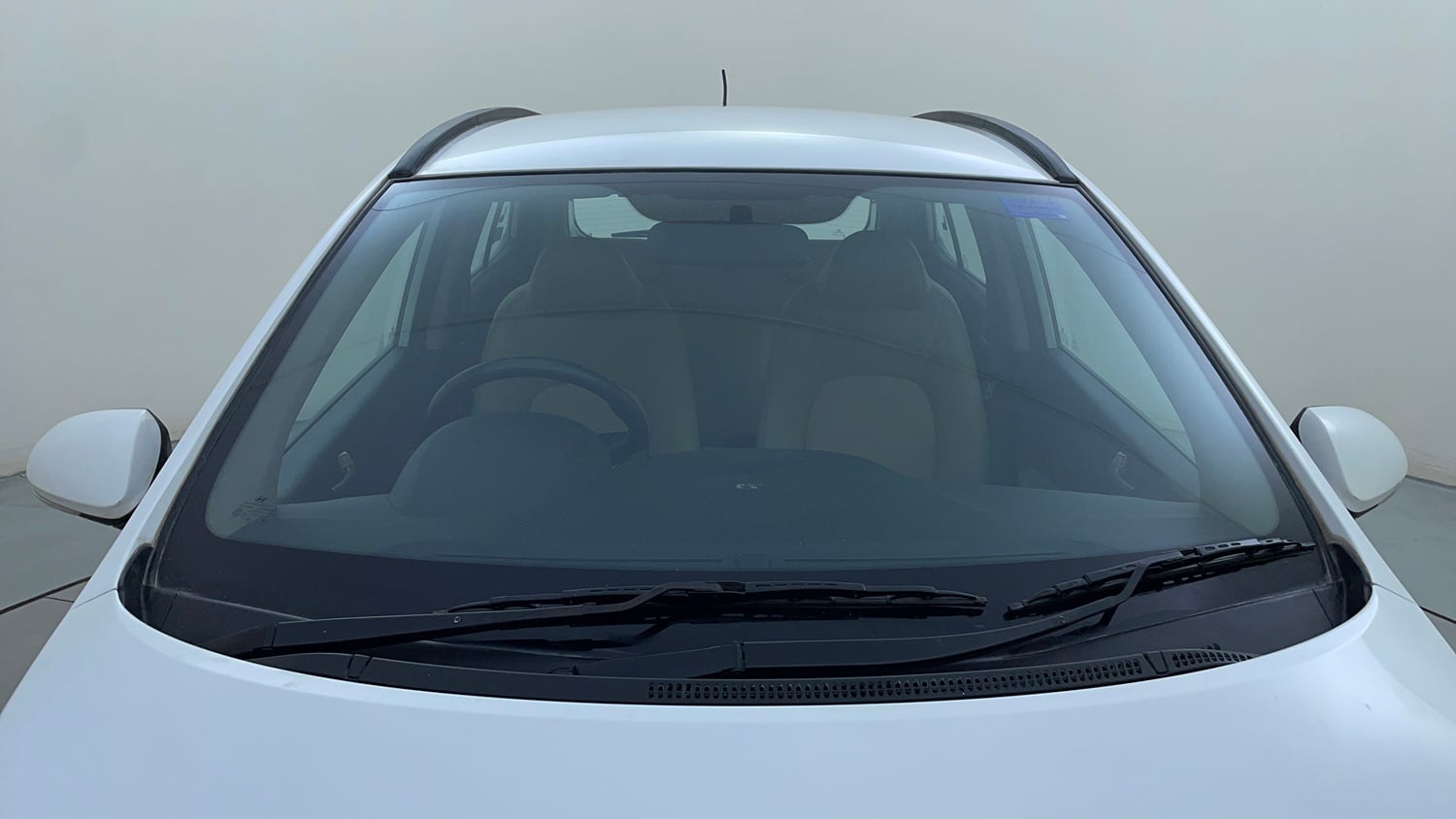 Used 2014 Hyundai Grand i10 Asta AT 1.2 Kappa VTVT Petrol Automatic exterior FRONT WINDSHIELD VIEW