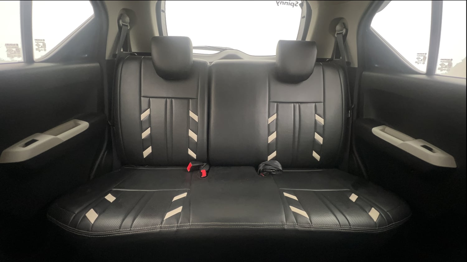 Used 2021 Maruti Suzuki Ignis Zeta 1.2 MT Petrol Manual interior REAR SEAT CONDITION VIEW