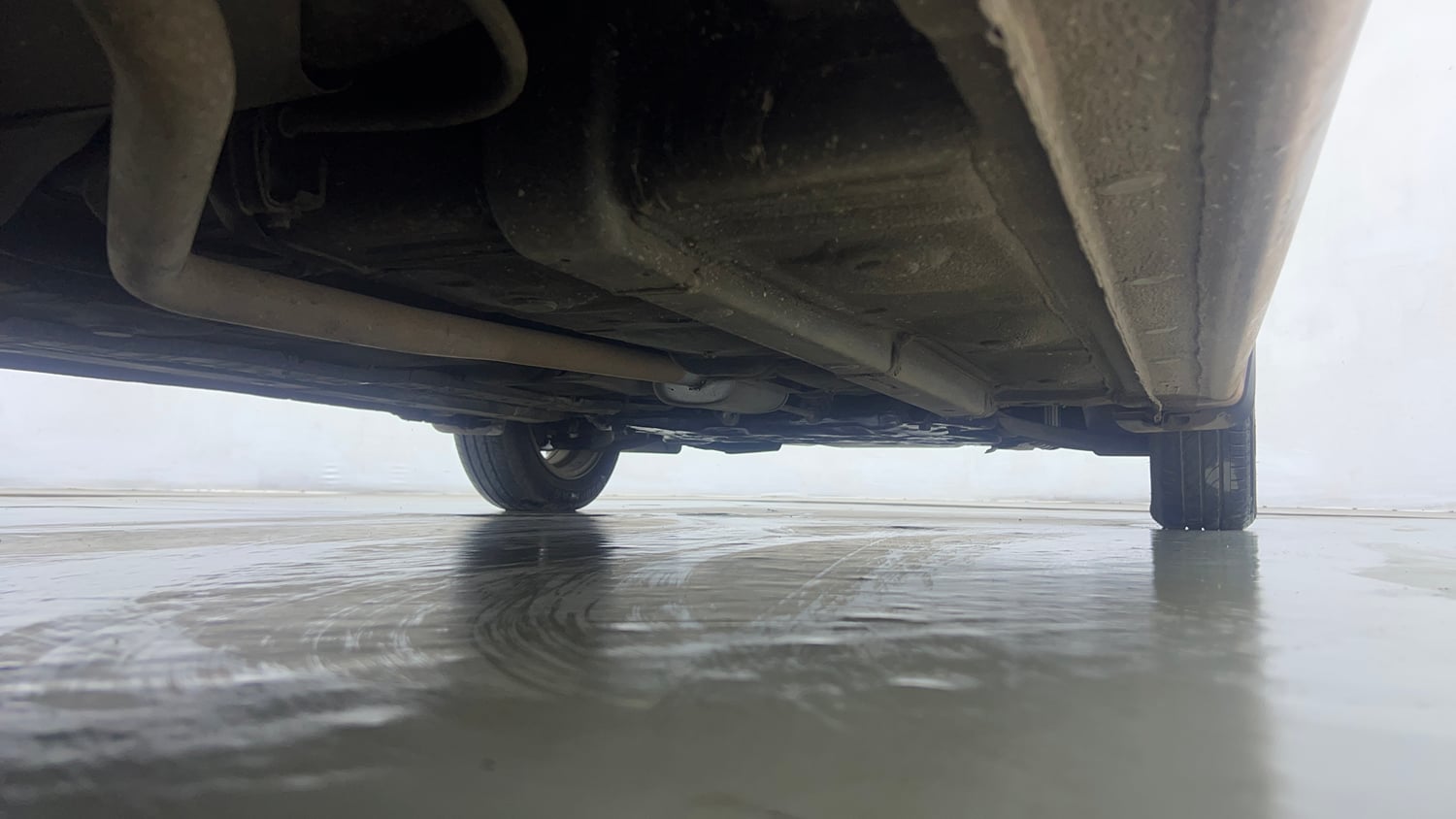 Used 2014 Hyundai Grand i10 Asta 1.2 Kappa VTVT Petrol Manual extra REAR RIGHT UNDERBODY VIEW