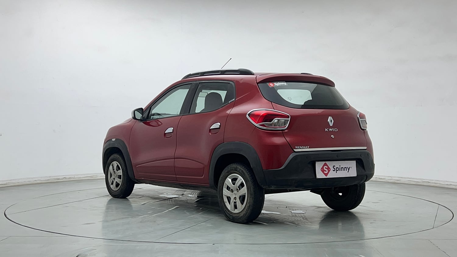Used 2016 Renault Kwid 1.0 RXT Petrol Manual exterior LEFT REAR CORNER VIEW