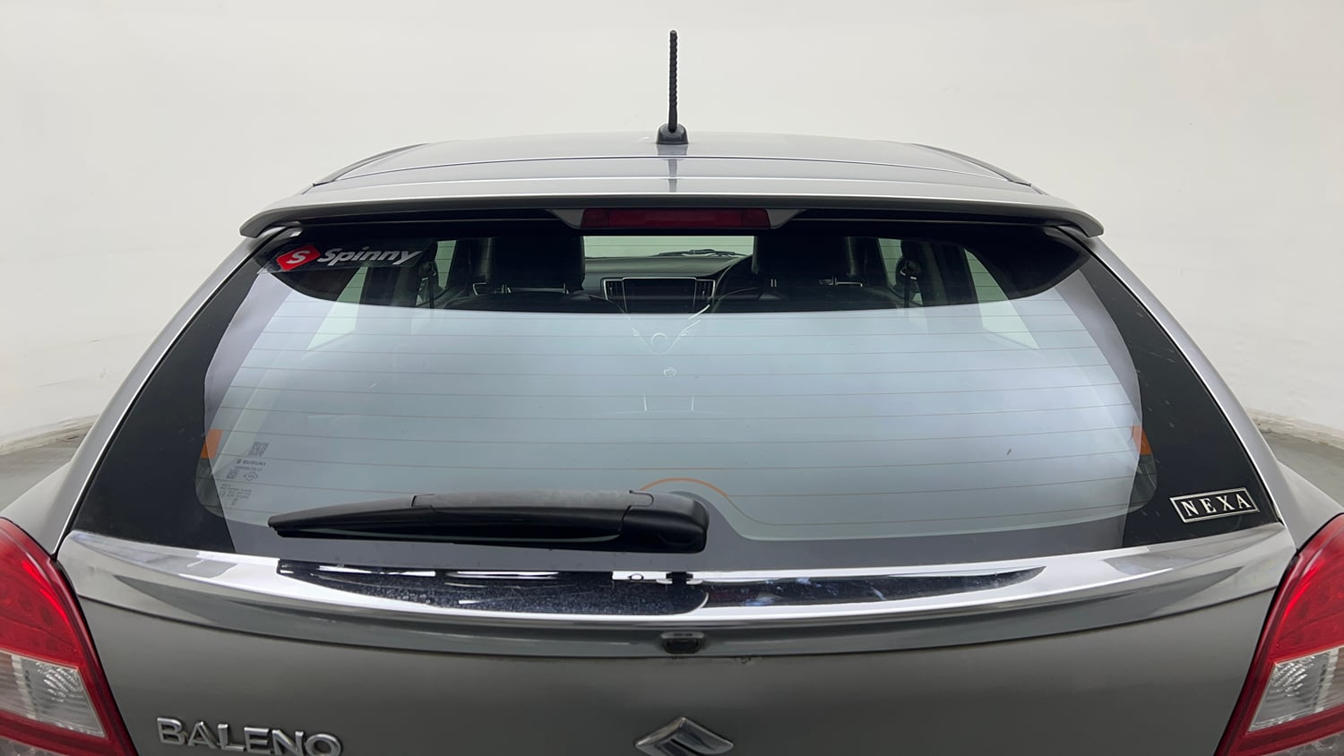 Used 2017 Maruti Suzuki Baleno Alpha 1.2 Petrol Manual exterior BACK WINDSHIELD VIEW