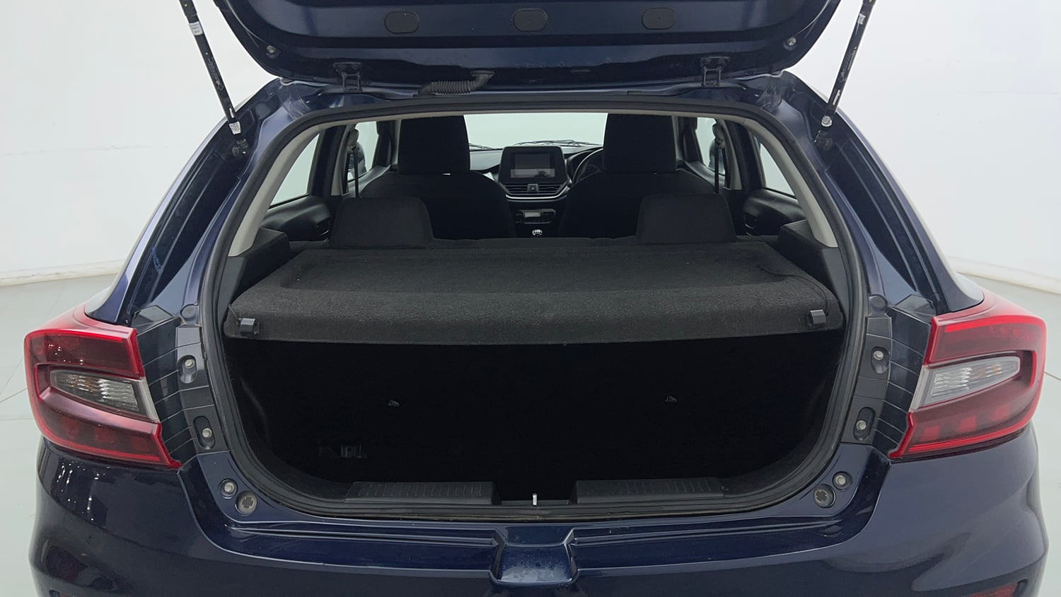 Used 2022 Maruti Suzuki Baleno Delta MT Petrol Manual interior DICKY INSIDE VIEW