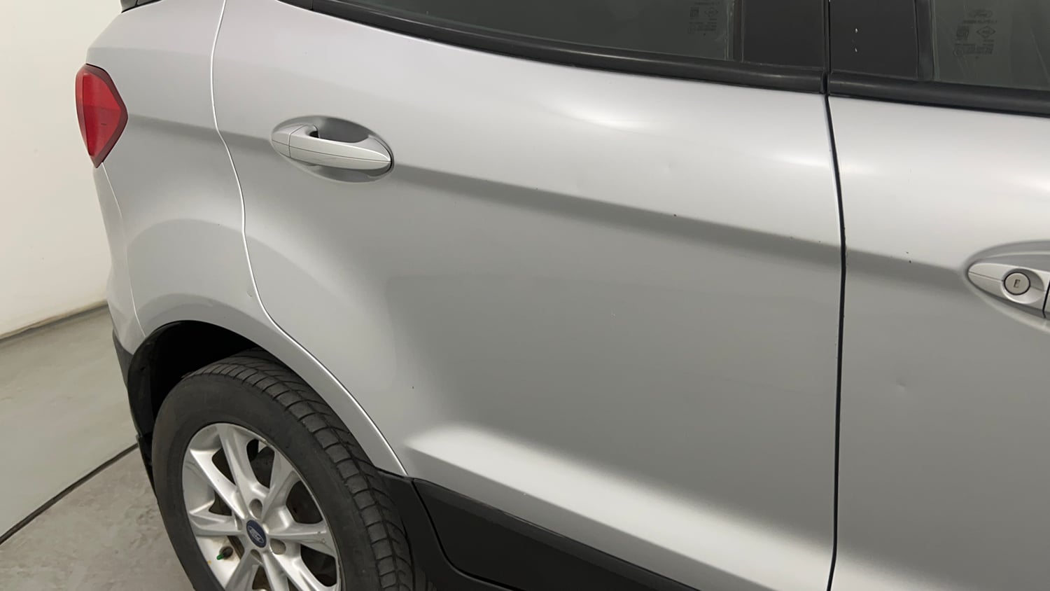 Used 2018 Ford EcoSport Titanium 1.5L Ti-VCT Petrol Manual dents MINOR DENT