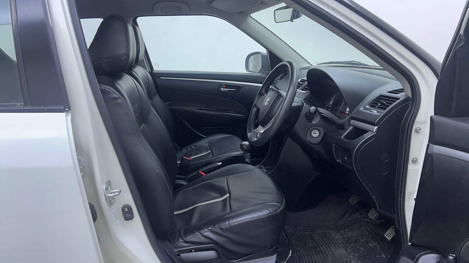 Used 2013 Maruti Suzuki Swift VXi Petrol Manual interior RIGHT SIDE FRONT DOOR CABIN VIEW