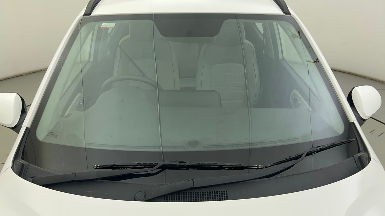Used 2026 Hyundai Grand i10 Nios Sportz 1.2 Hy-CNG Duo Cng Manual exterior FRONT WINDSHIELD VIEW