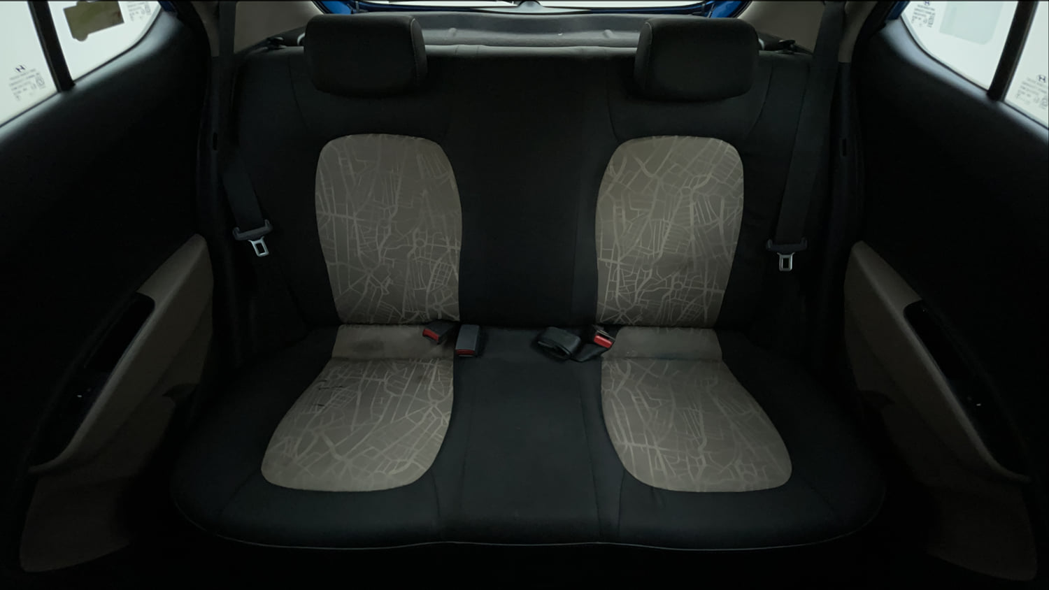 Used 2017 Hyundai Grand i10 Asta 1.2 Kappa VTVT Petrol Manual interior REAR SEAT CONDITION VIEW